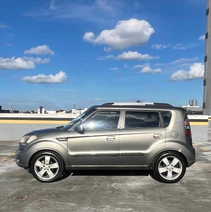 KIA SOUL 1.6 U.103 16V GASOLINA 4P MANUAL KIA SOUL 1.6 U.103 16V GASOLINA 4P MANUAL
